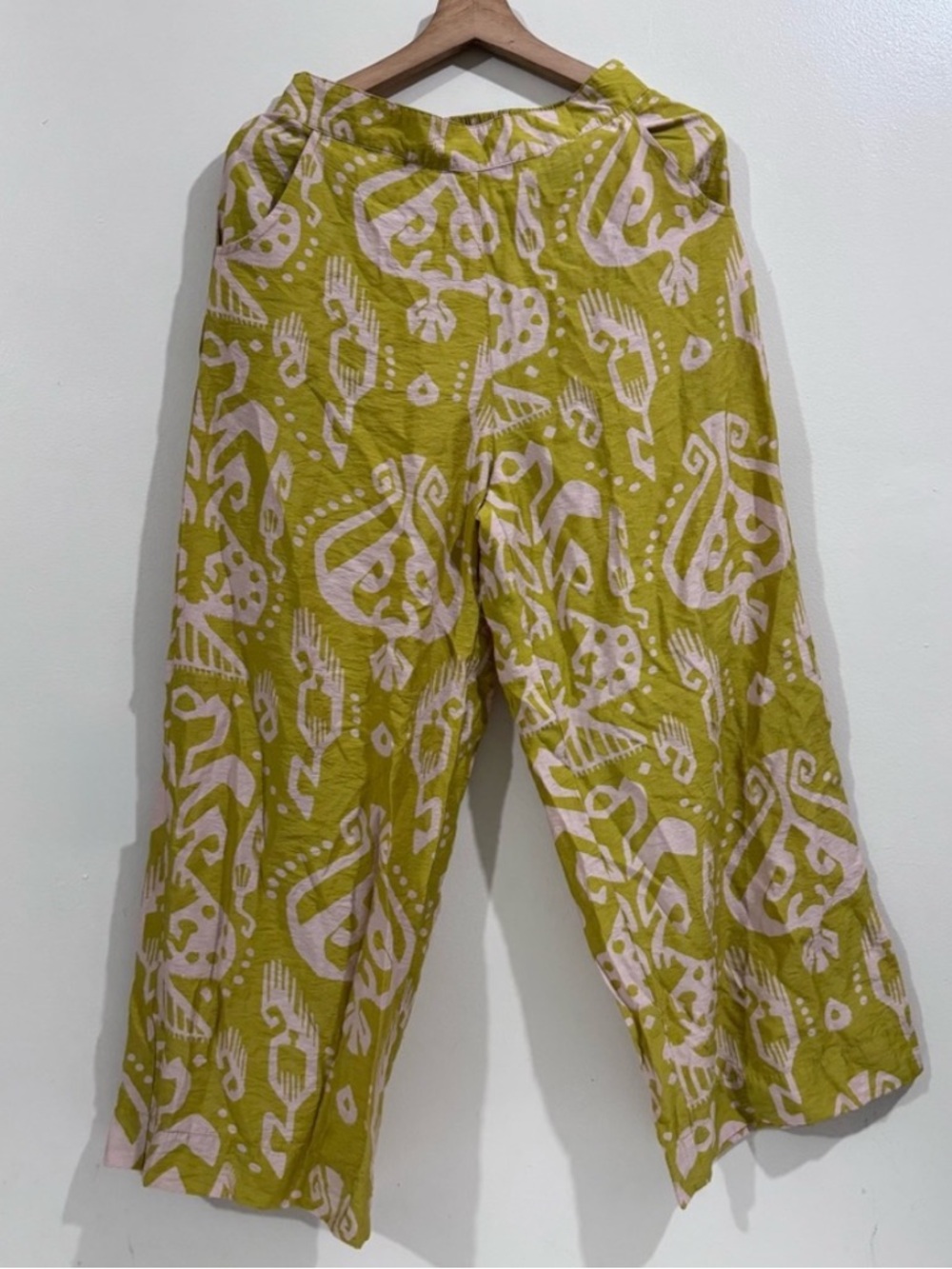 Max Olive Green & Light Pink Printed Women's Lounge Pajama Pants